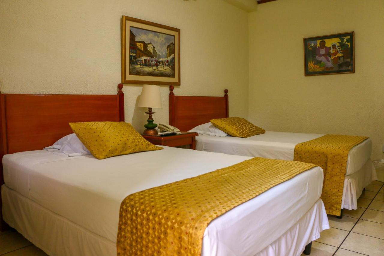 Hotel Villa Serena Escalon San Salvador Kültér fotó
