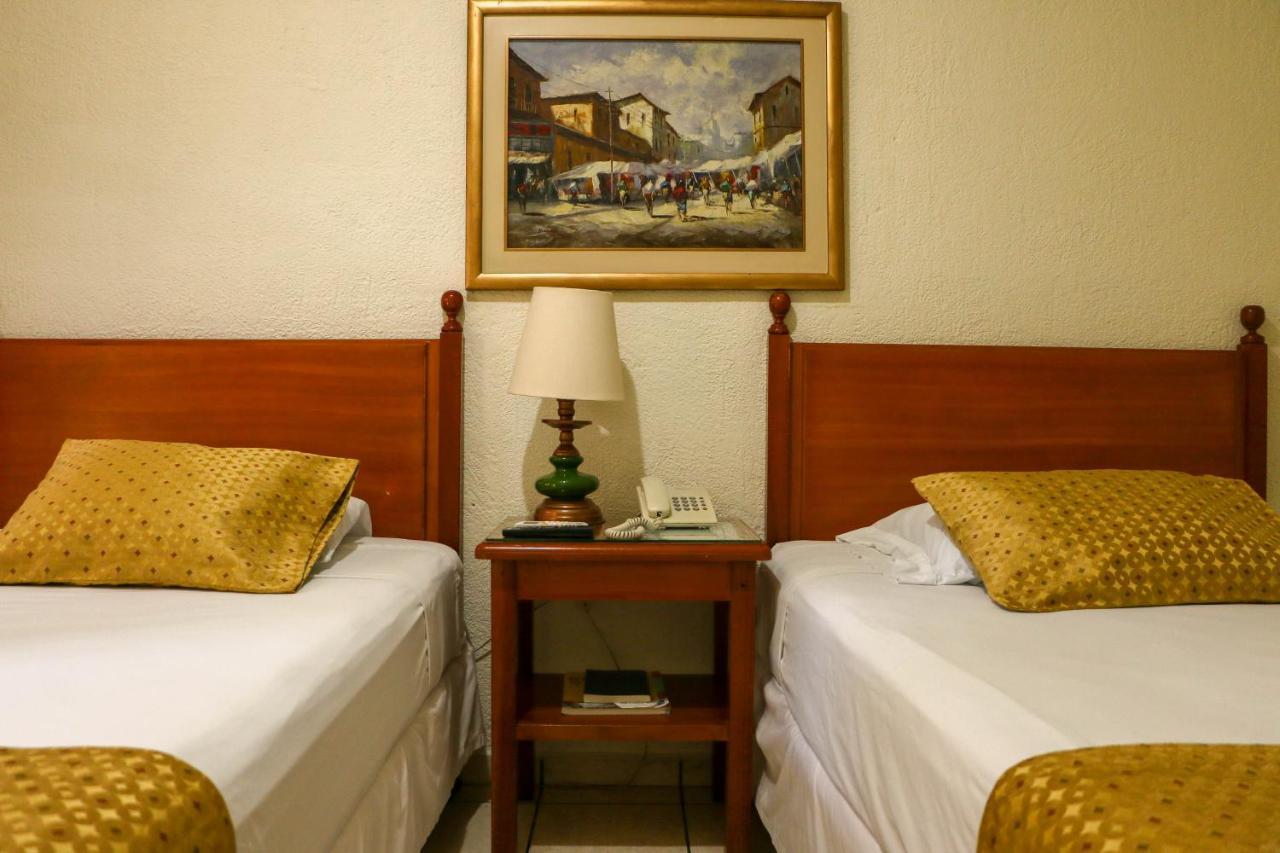 Hotel Villa Serena Escalon San Salvador Kültér fotó