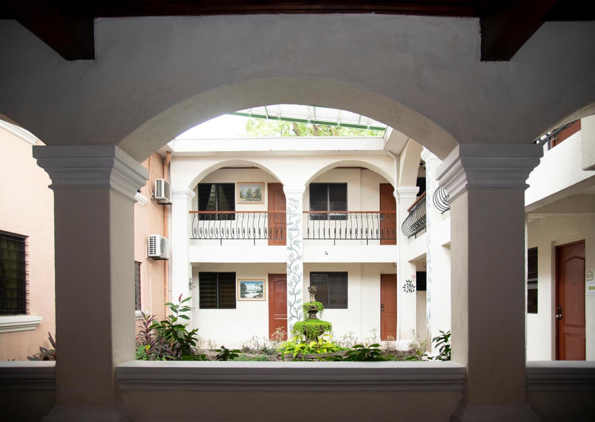 Hotel Villa Serena Escalon San Salvador Kültér fotó
