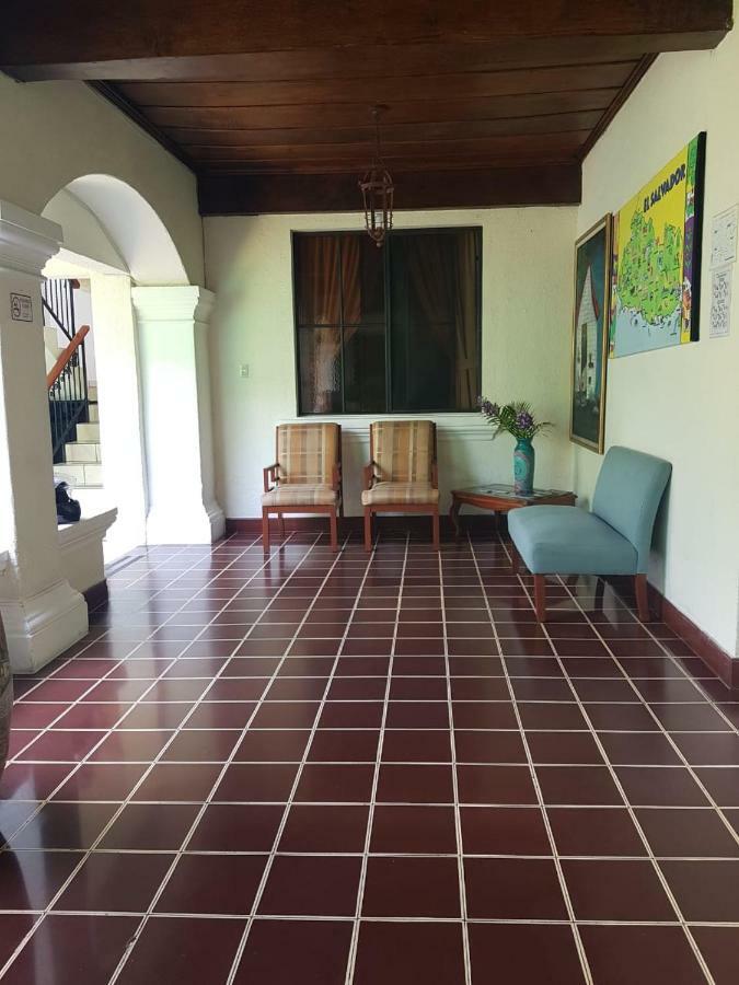 Hotel Villa Serena Escalon San Salvador Kültér fotó